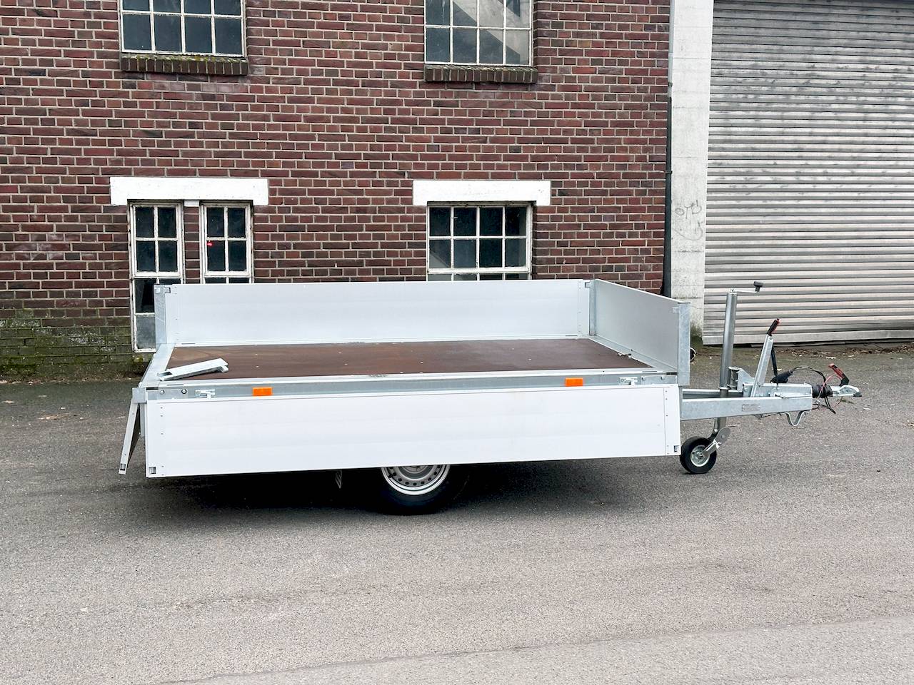 VEZEKO CARGO LIGHT DX 13.26