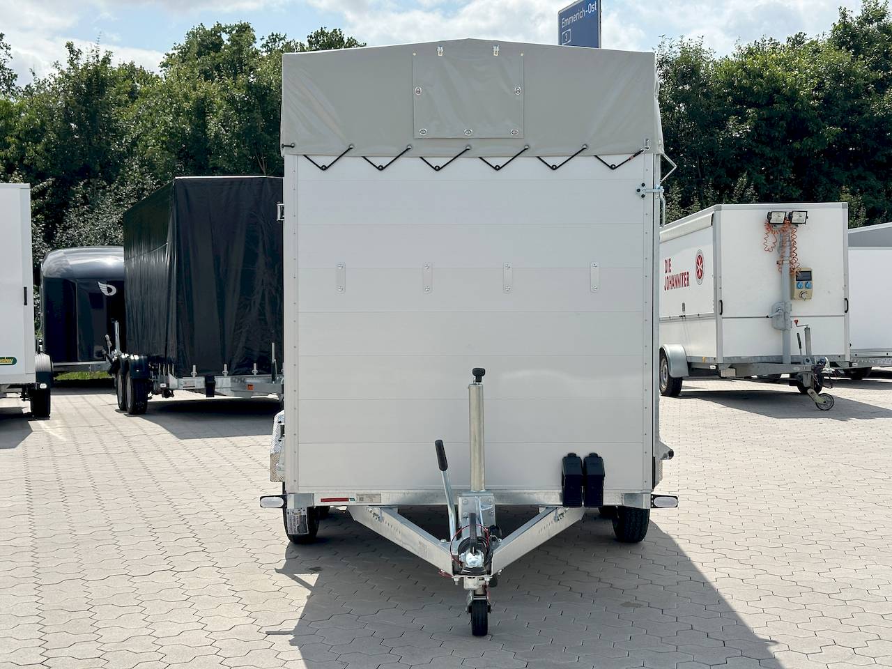 VEZEKO VT 2700 | RAMPE-/TÜR-KOMBI I ENTLADERAMPE I TREIBGITTER