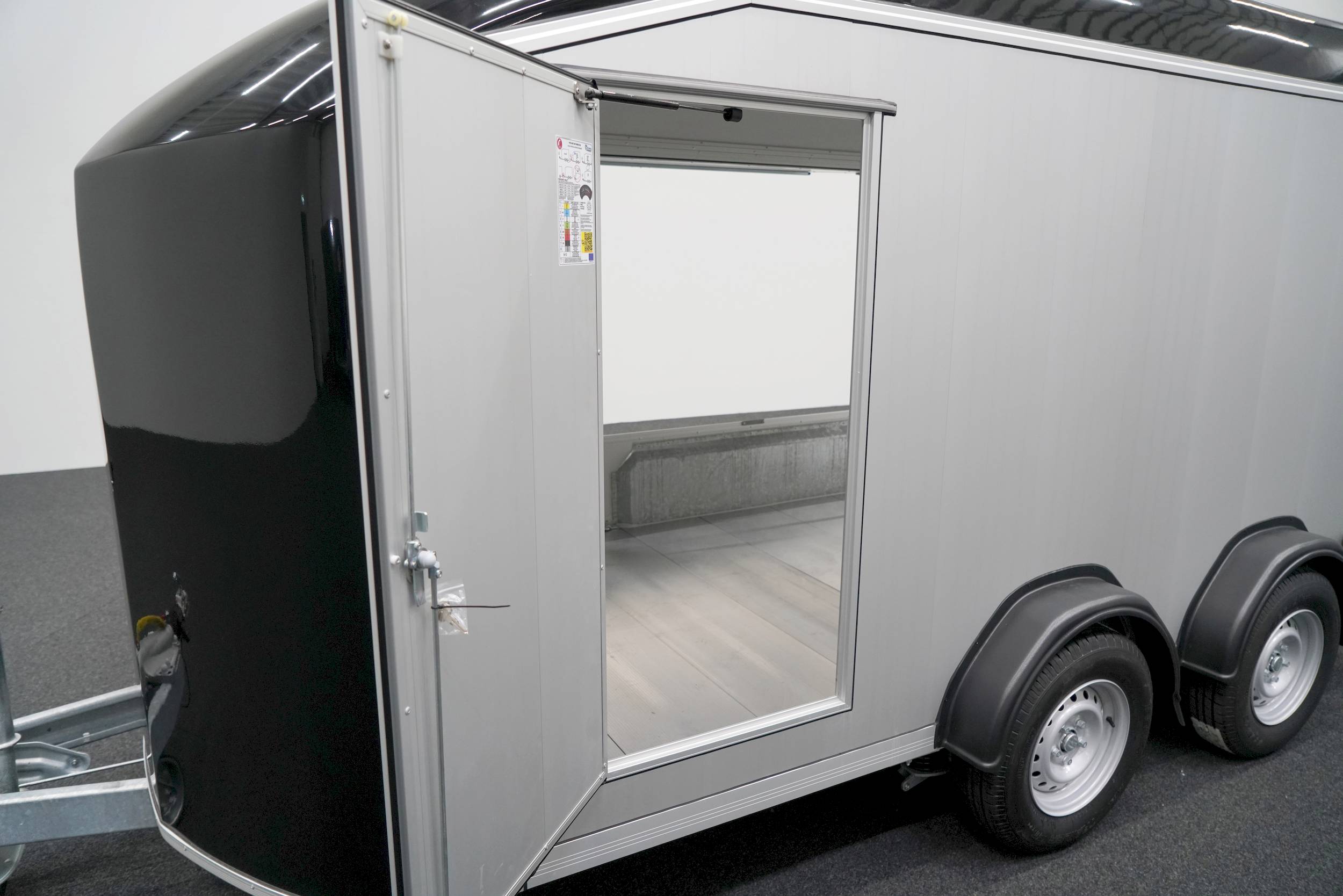 CHEVAL LIBERTE DEBON C800 ALU ROADSTER