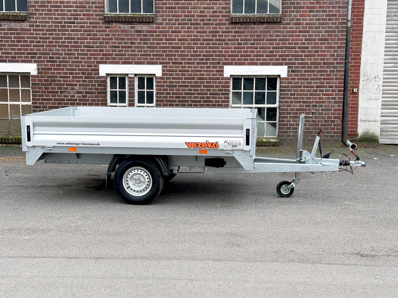 VEZEKO CARGO LIGHT DX 13.26