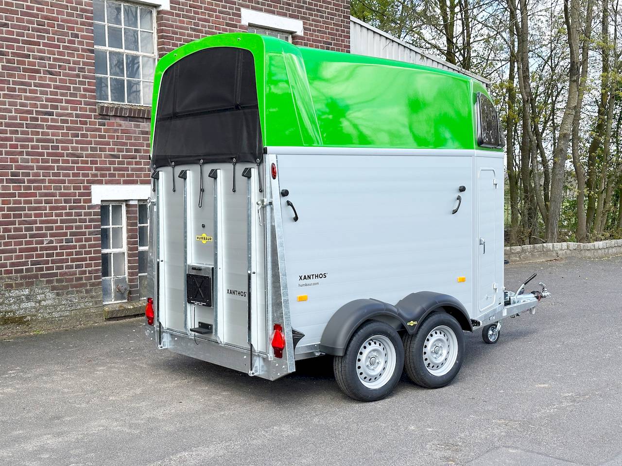 HUMBAUR XANTHOS 2400 | YELLOW GREEN