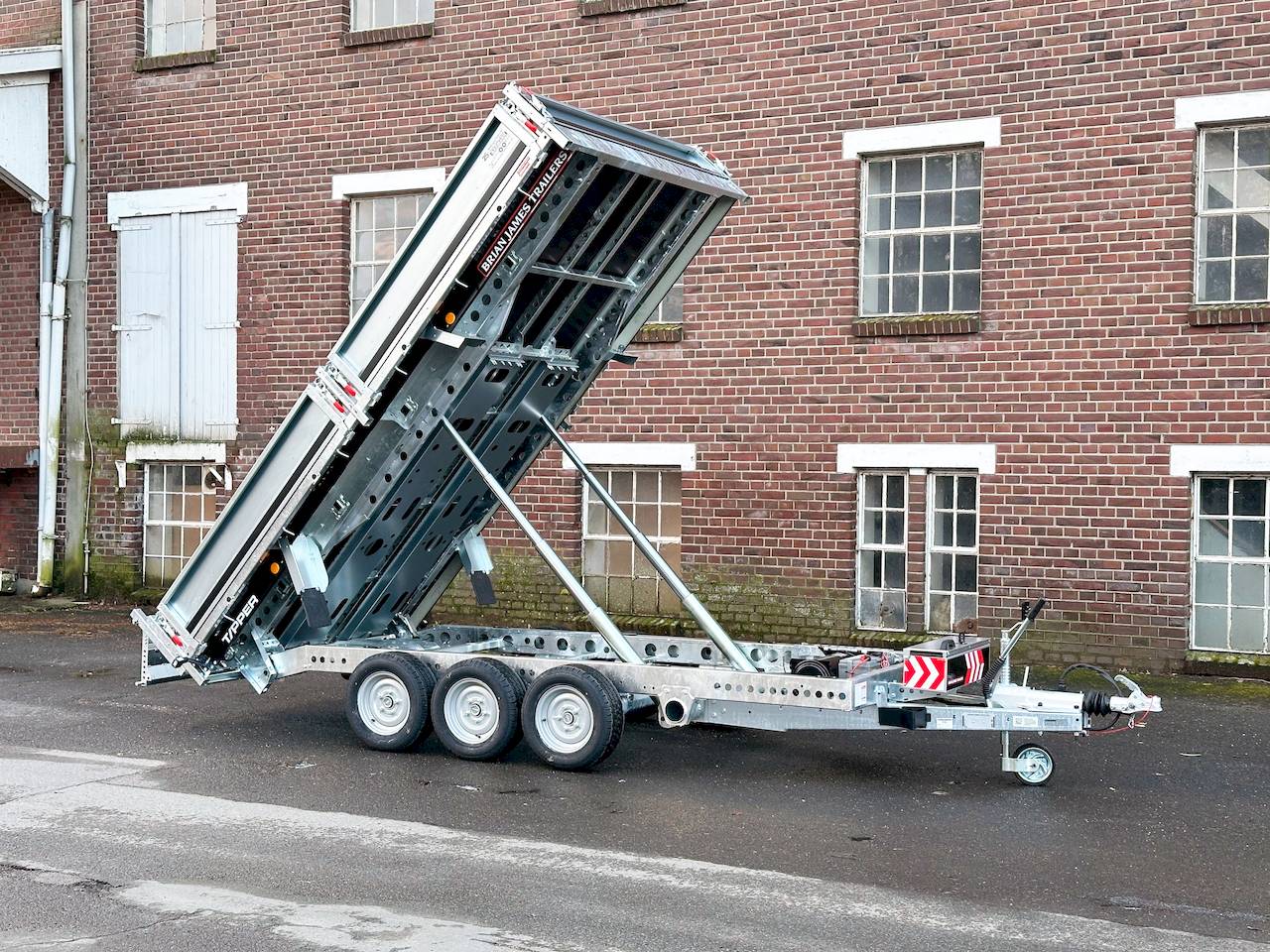 BRIAN JAMES TIPPER 526-3620-35-3-12 | TRIDEM | PENDELKLAPPE
