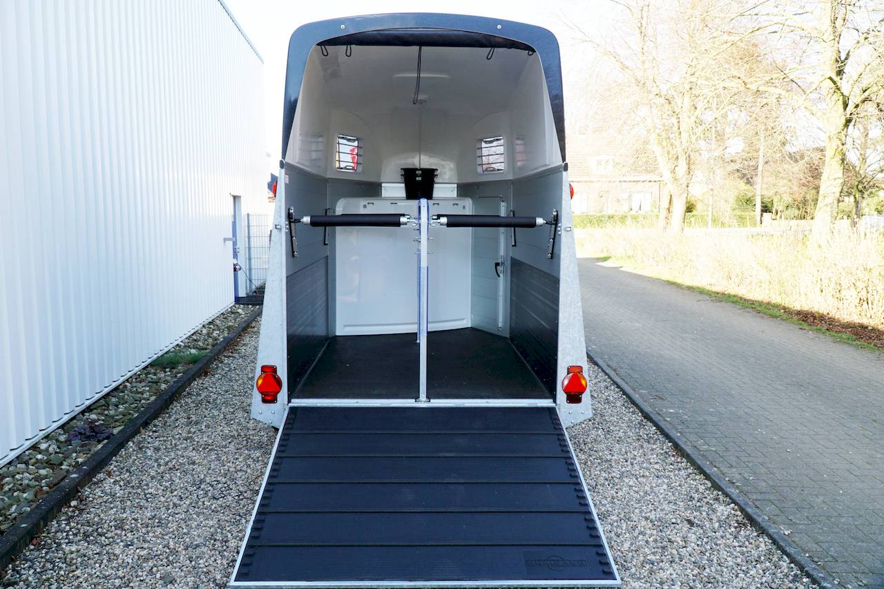 HUMBAUR XANTHOS AERO 2400 | BLACK