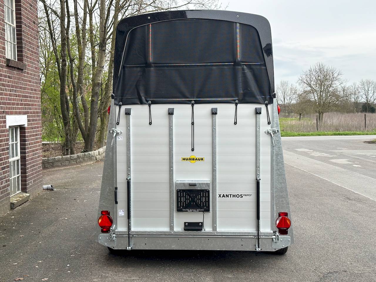 HUMBAUR XANTHOS AERO 2400 | BLACK