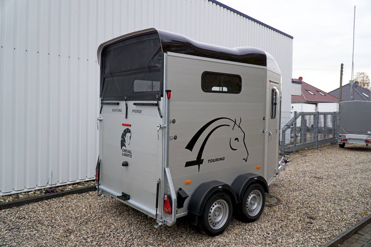 CHEVAL LIBERTE TOURING JUMPING V1