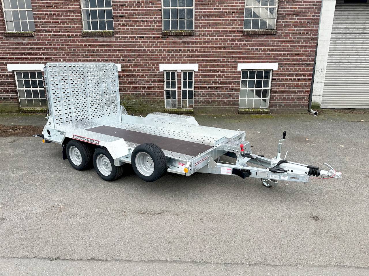BRIAN JAMES DIGGER PLANT 543-3217-35-2-12 | SCHWERLASTRAMPE