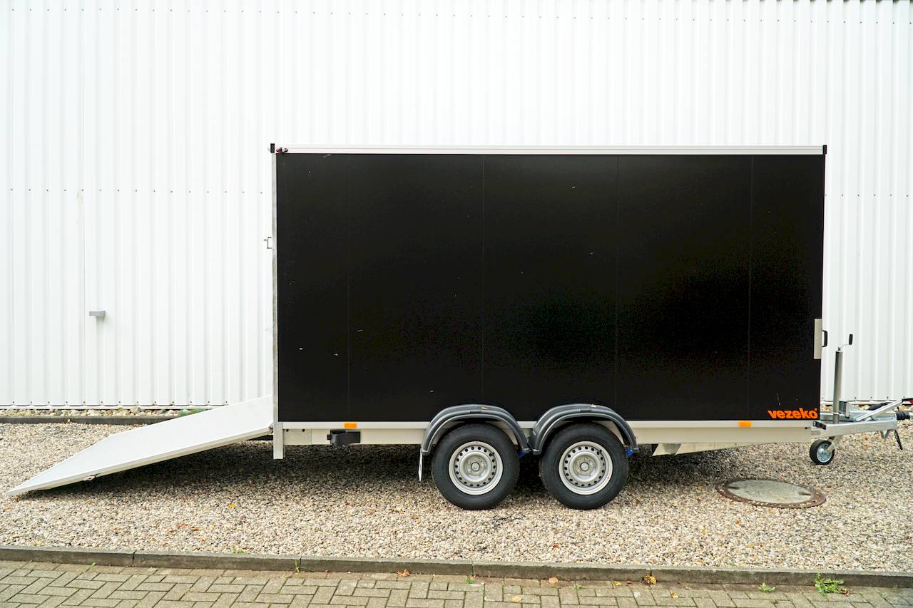 VEZEKO TK C 27.40 | BLACK | RAMPE