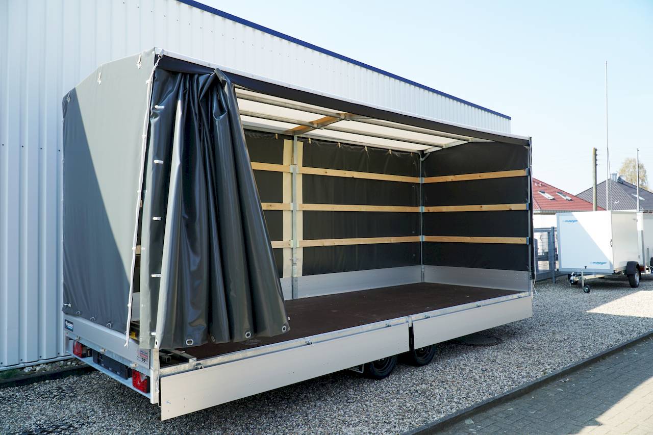 GESCHLOSSENER PLANENANHÄNGER - XXL - MIETEN