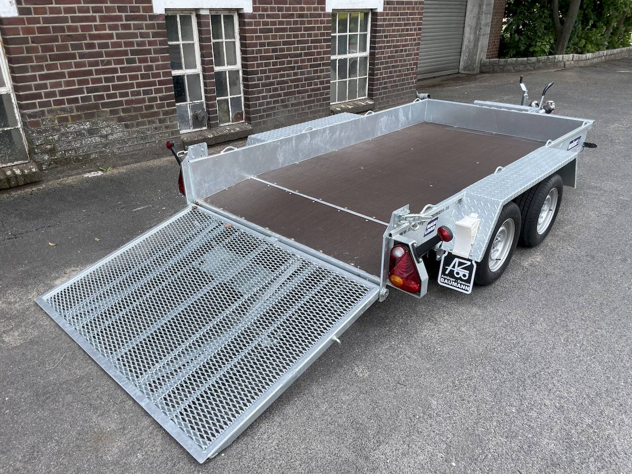 VARIANT 3516 B3 | MAXI LOAD