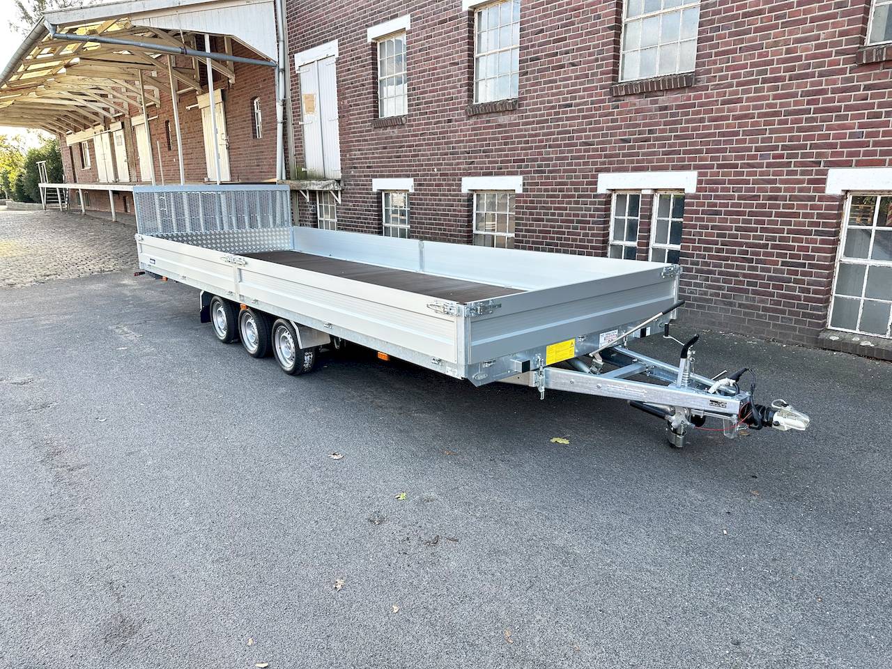 VARIANT 3563 UX | TRIDEM