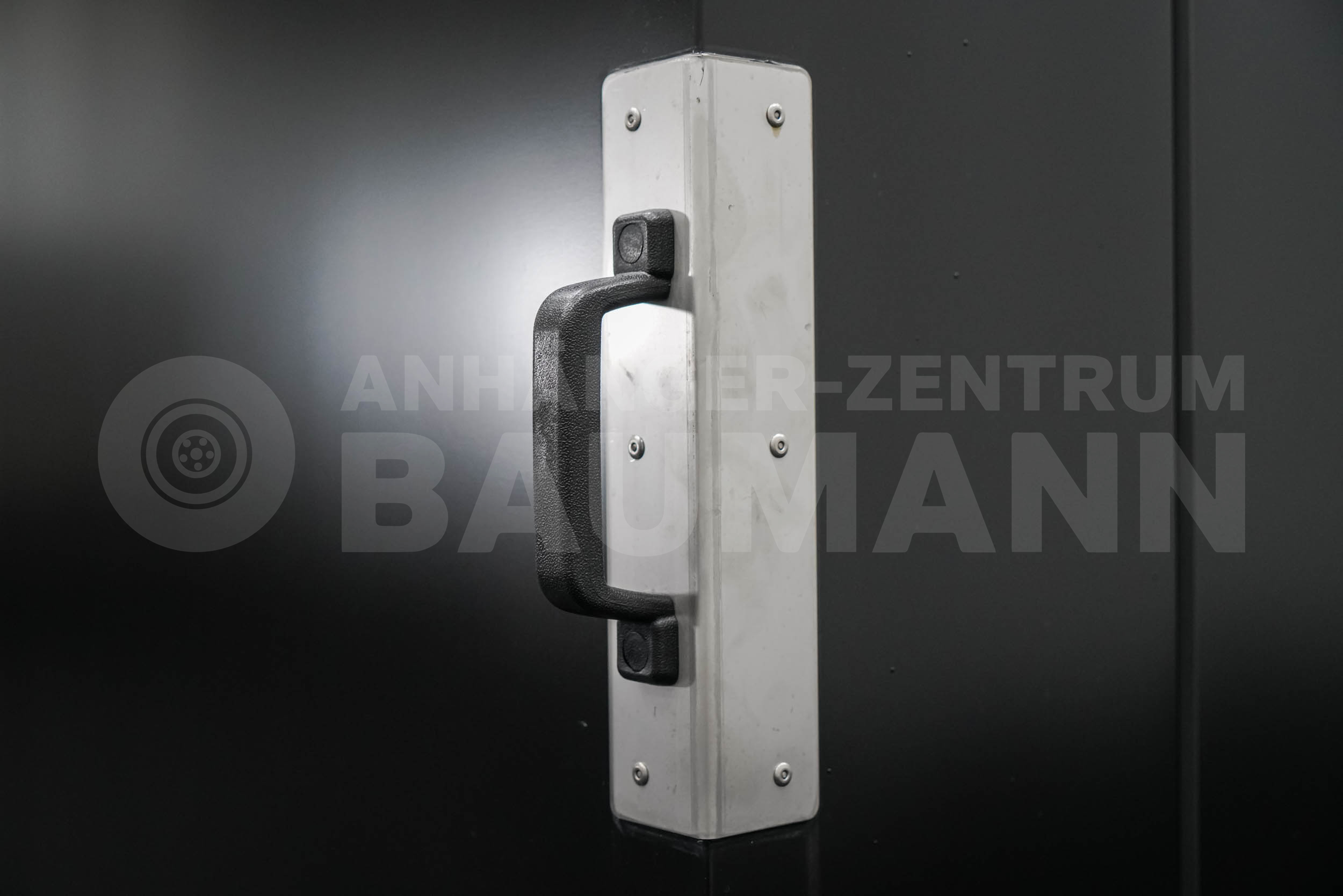 VEZEKO TK B 27.30 | BLACK