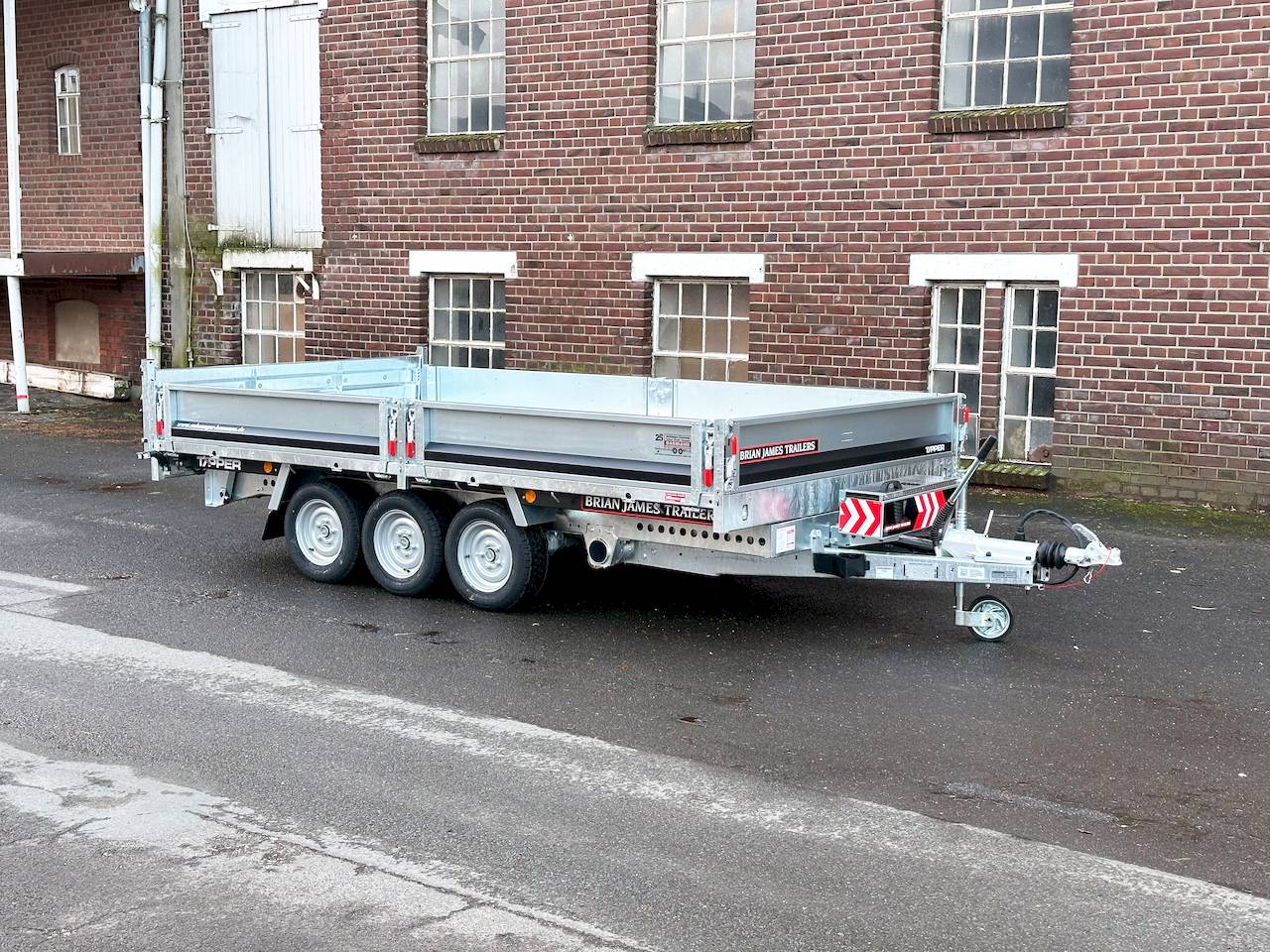 BRIAN JAMES TIPPER 526-3620-35-3-12 | TRIDEM | PENDELKLAPPE