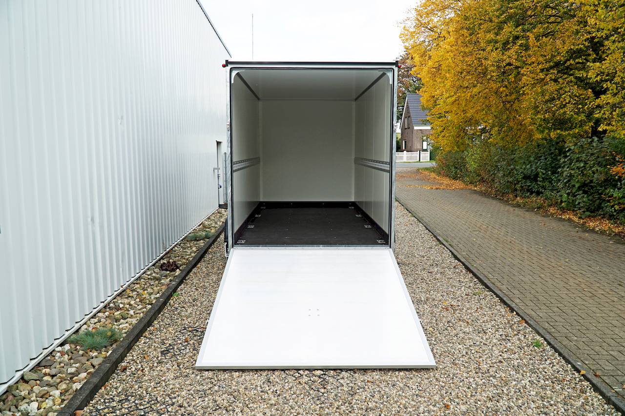 VEZEKO TK C 27.40 | BLACK | RAMPE