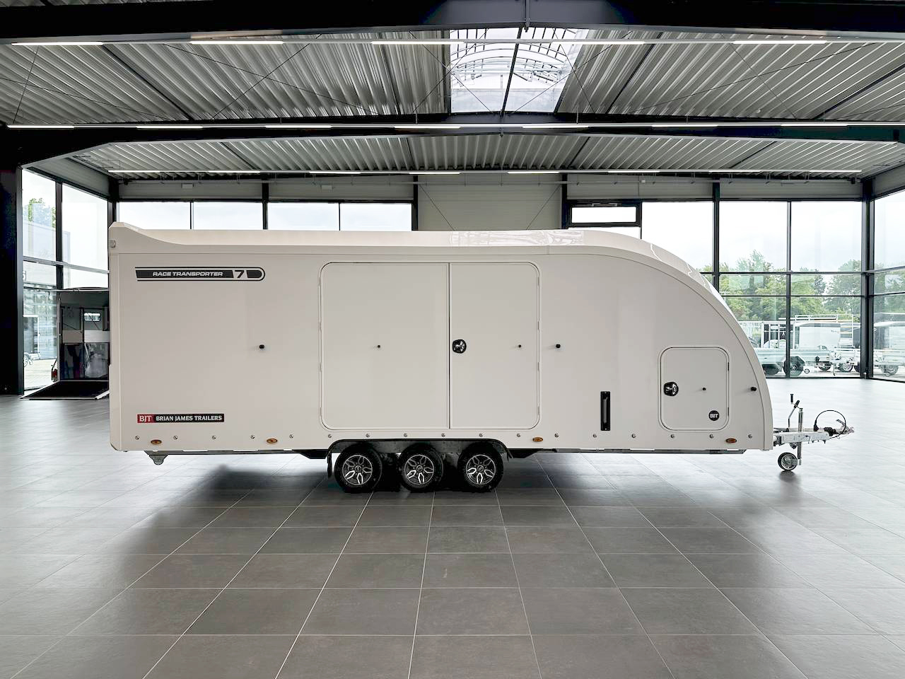 BRIAN JAMES RACE TRANSPORTER 7 | 397-6023-35-3-10-W | TRIDEM | ZUSATZRAMPEN