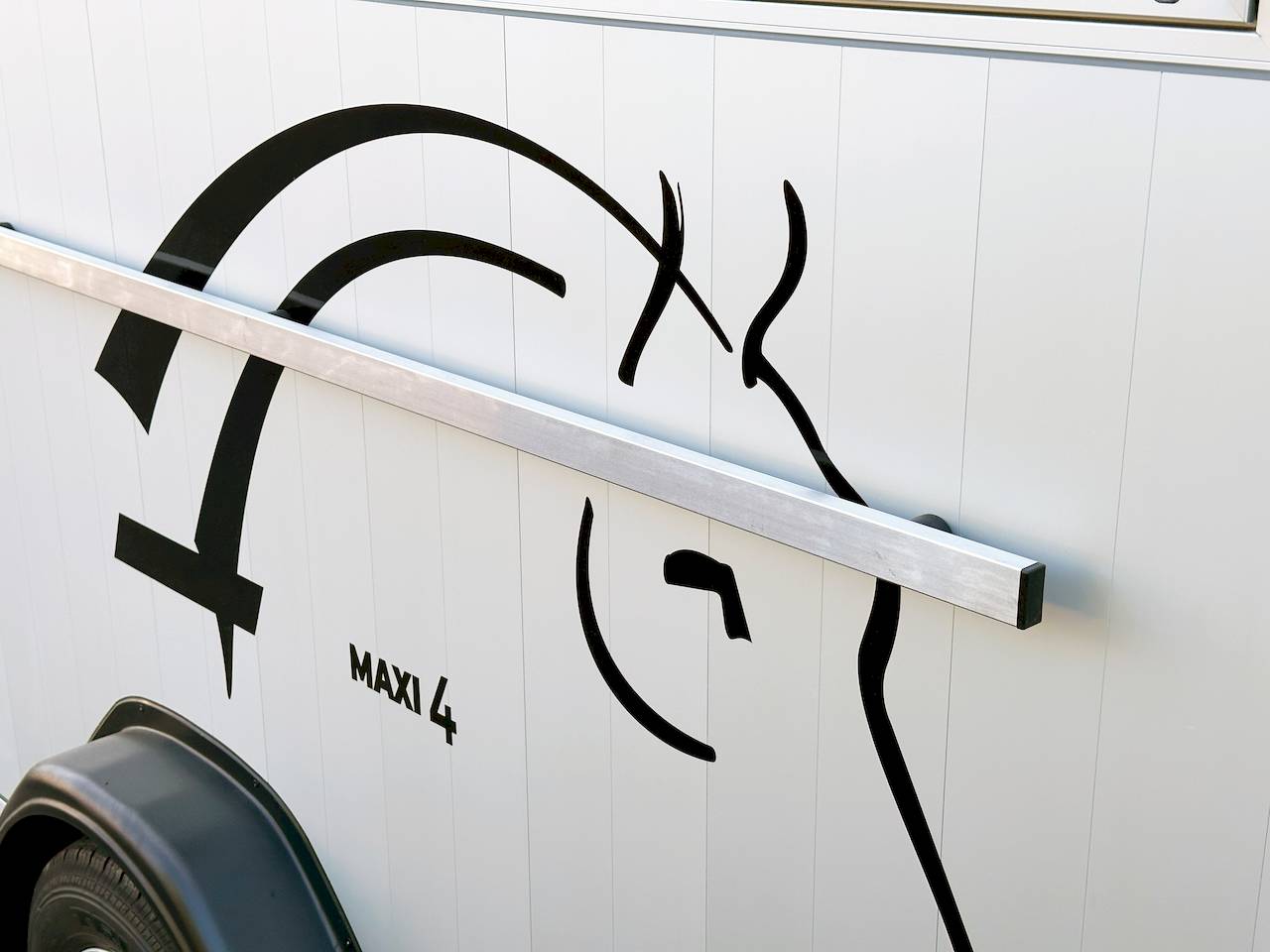 CHEVAL LIBERTE MAXI 4 SCHRÄGSTEHER