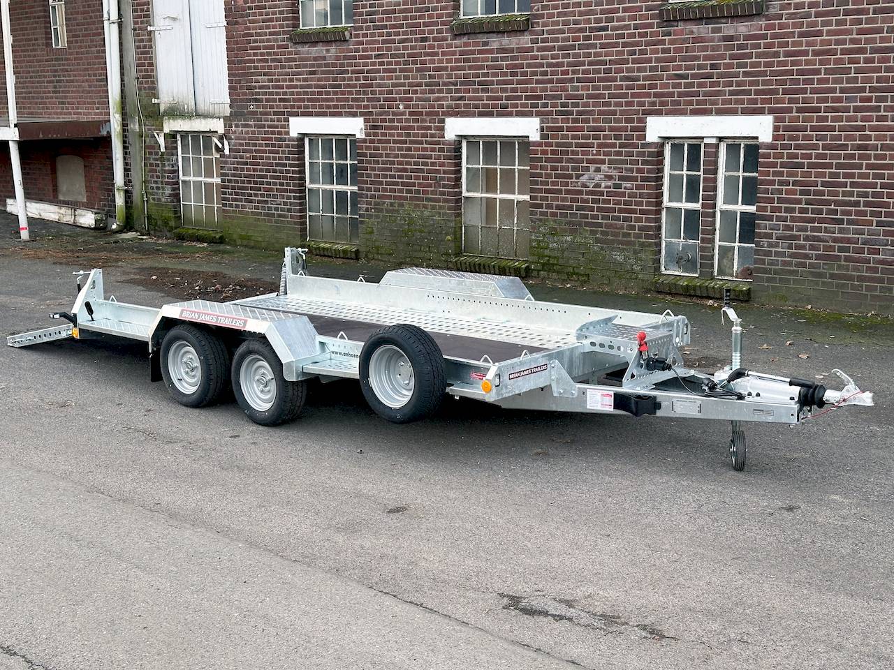 BRIAN JAMES DIGGER PLANT 543-3717-35-2-12 | SCHWERLASTRAMPE