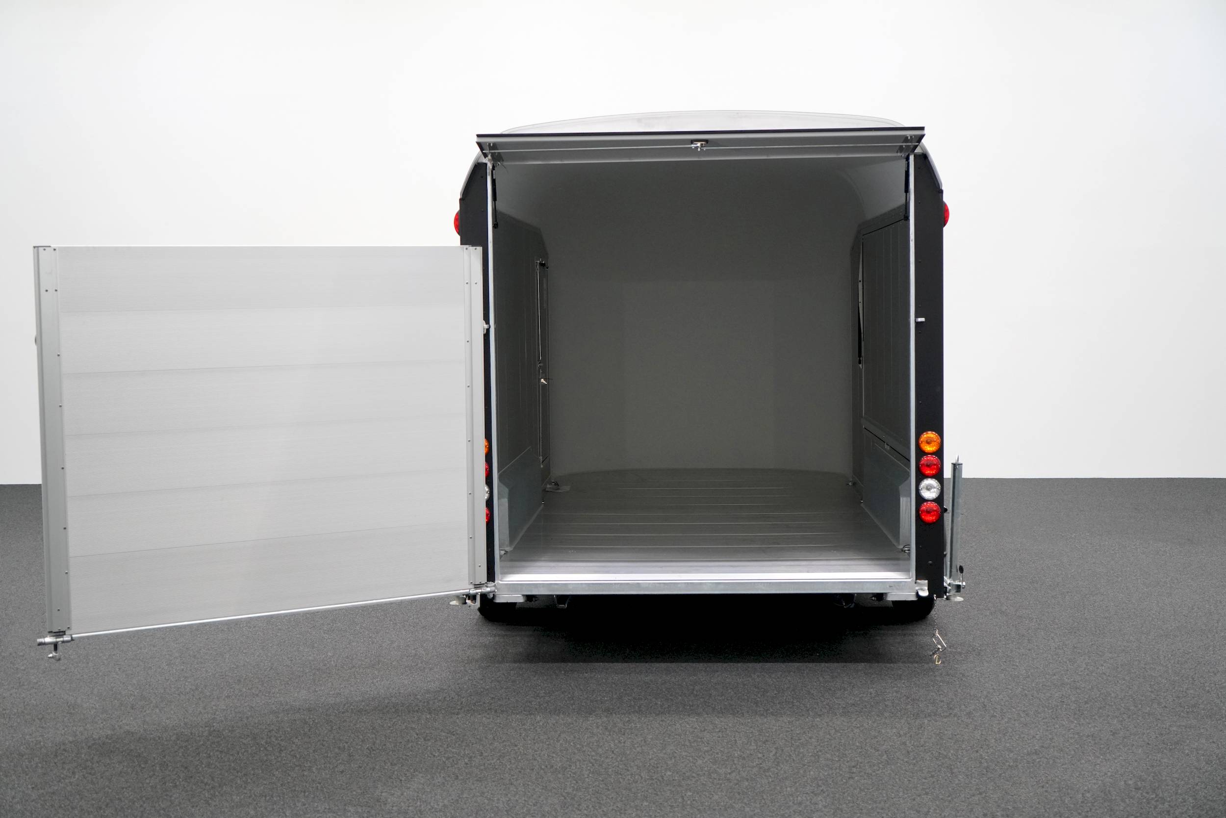 CHEVAL LIBERTE DEBON C800 ALU ROADSTER