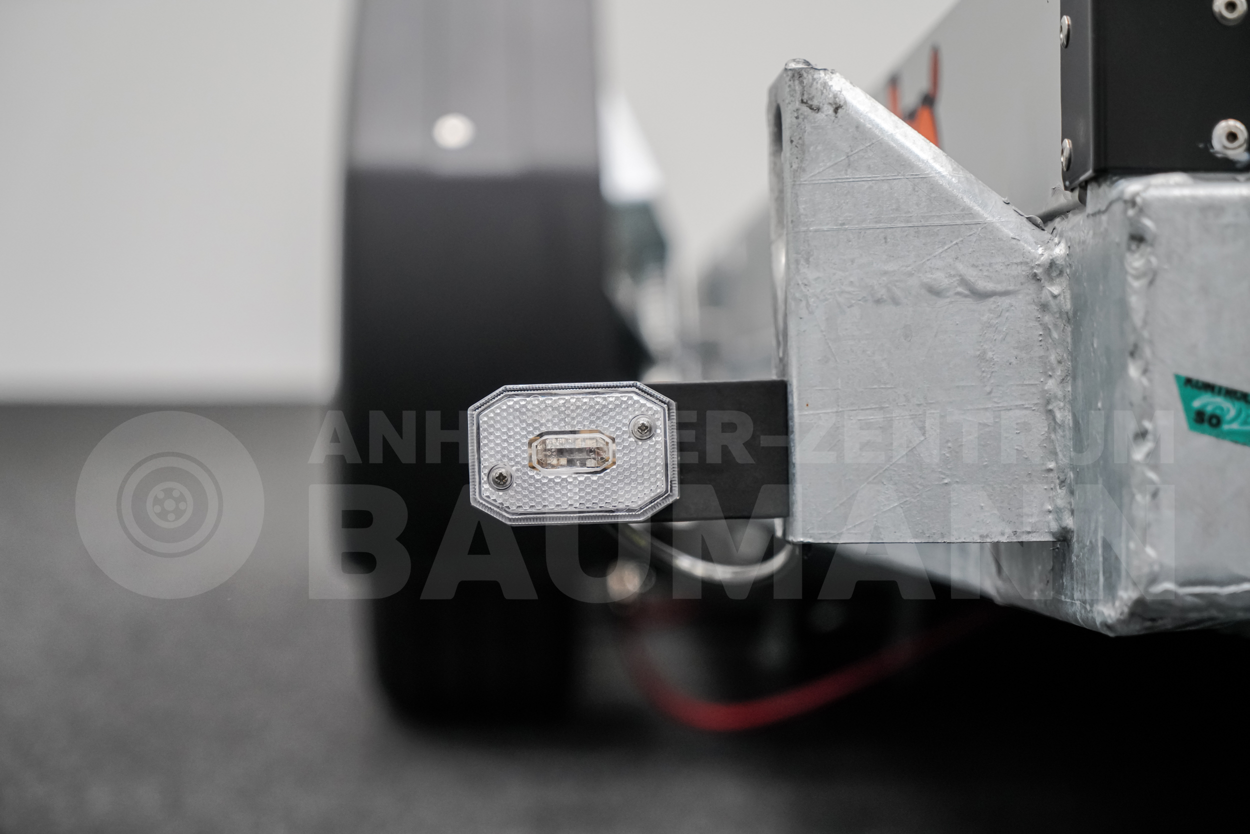 VEZEKO HUSKY CAR FB 35.39
