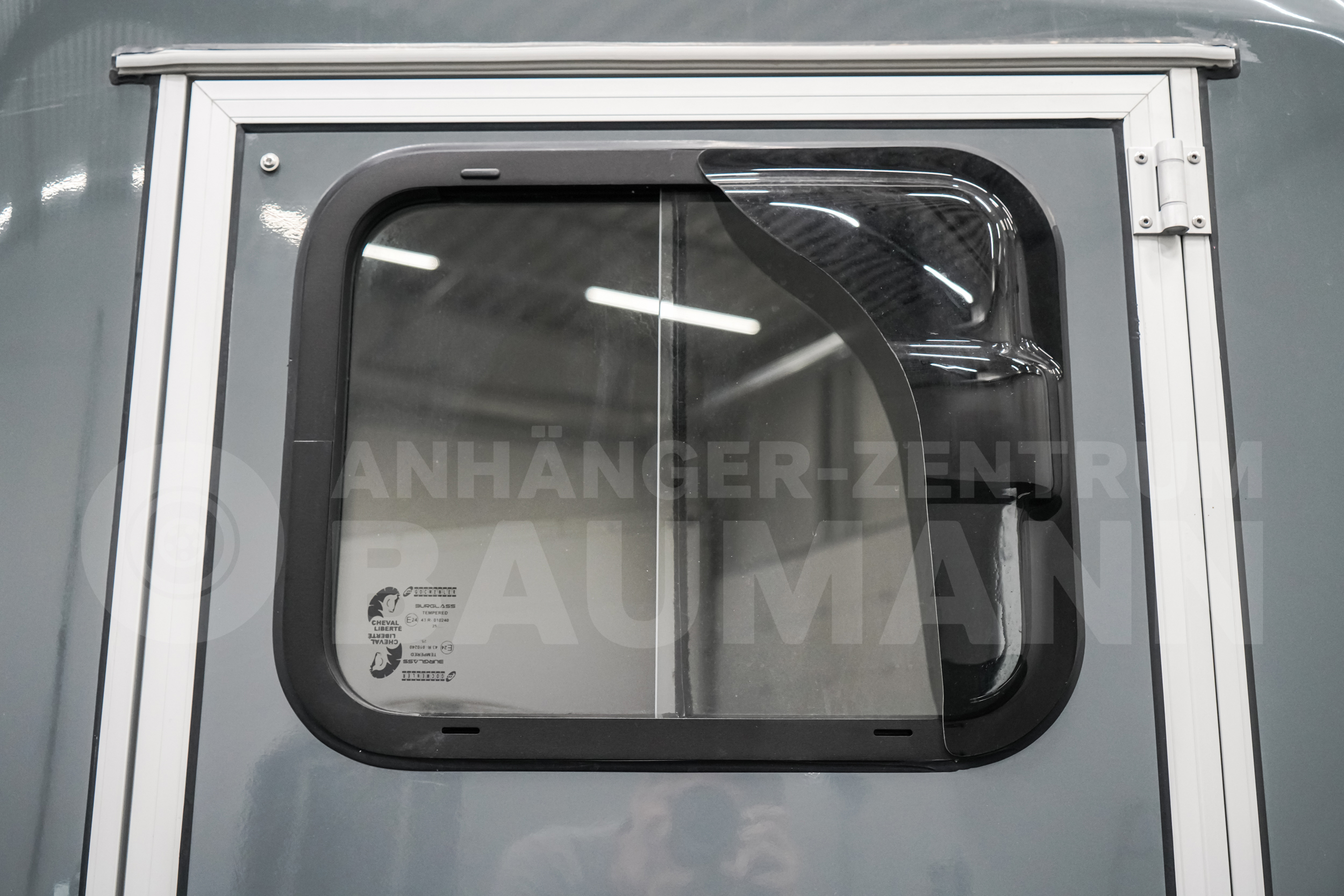 CHEVAL LIBERTE GOLD ONE ORIGINS ALU