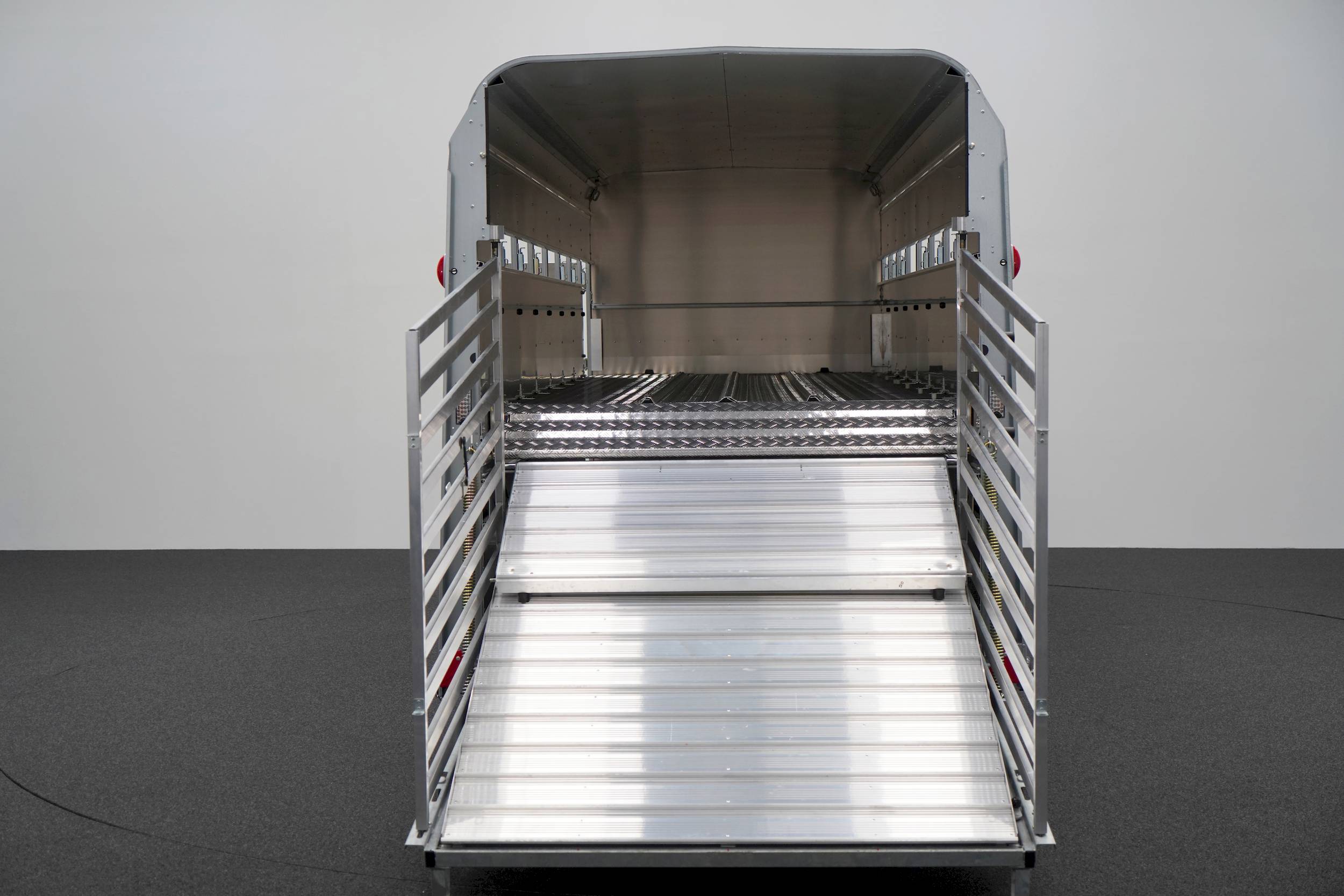 IFOR WILLIAMS TA510GT | 16x7 | TANK | DOPPELSTOCK