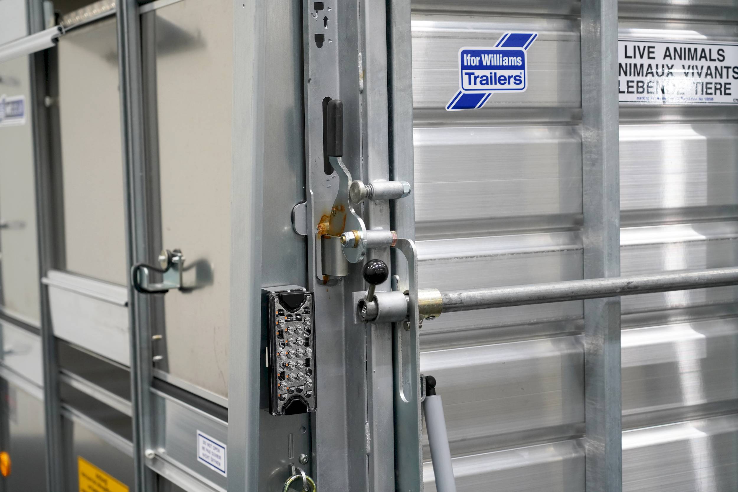 IFOR WILLIAMS TA5 | 8x6 | DOPPELSTOCK